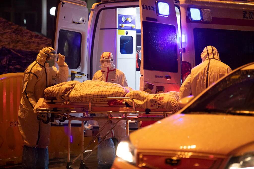 Experto chino advierte de probable nuevo brote de COVID-19 en otoño