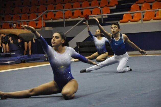 Amenaza entrenador a gimnastas que fallen entrenamientos por Coronavirus