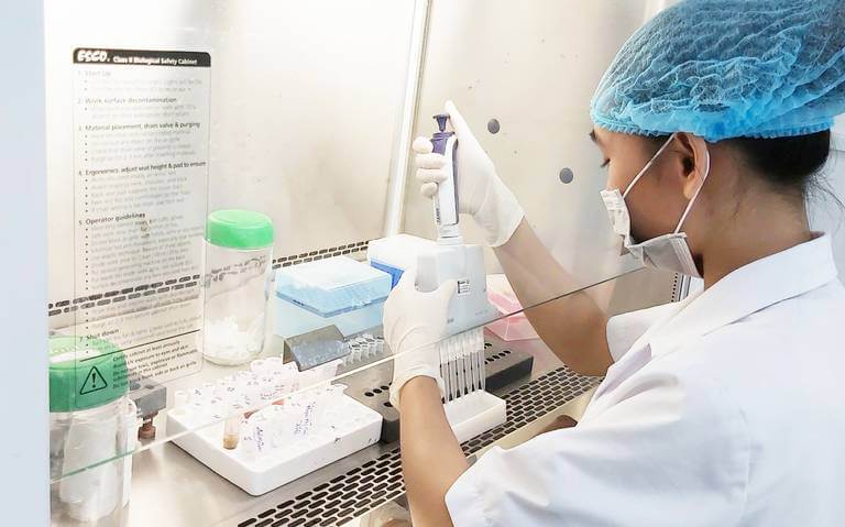 El virus podría contagiarse vía sexual, dice un estudio
