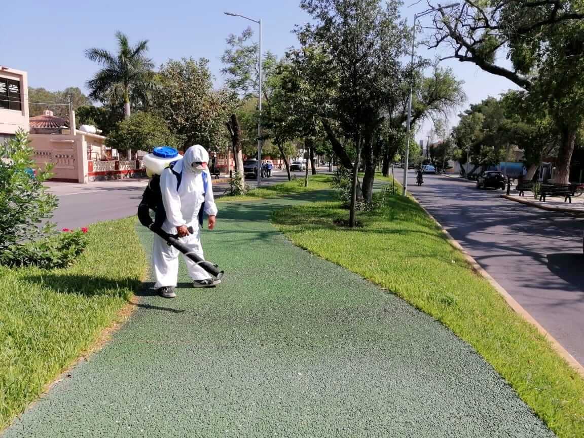 Sanitiza espacios públicos Ayuntamiento de Victoria