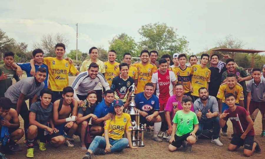 Arman torneos clandestinos de fútbol en los ejidos