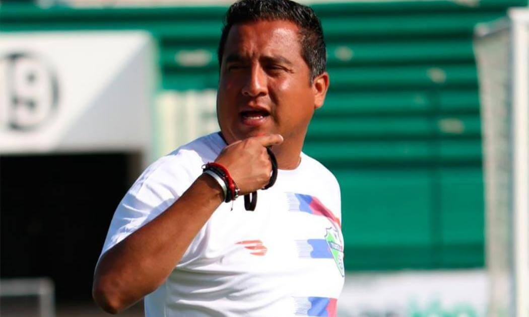 Jorge Urbina llegaría a Correcaminos