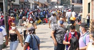 La OMS dice que la pandemia está entrando en una fase «nueva y peligrosa»