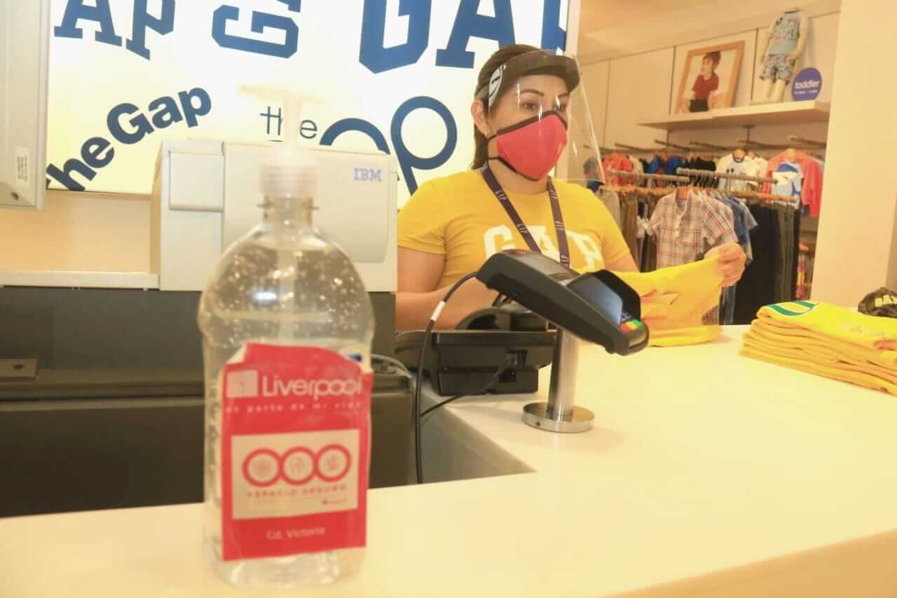 Gobierno de Victoria apoya en verificación de apertura gradual del 25% en Liverpool