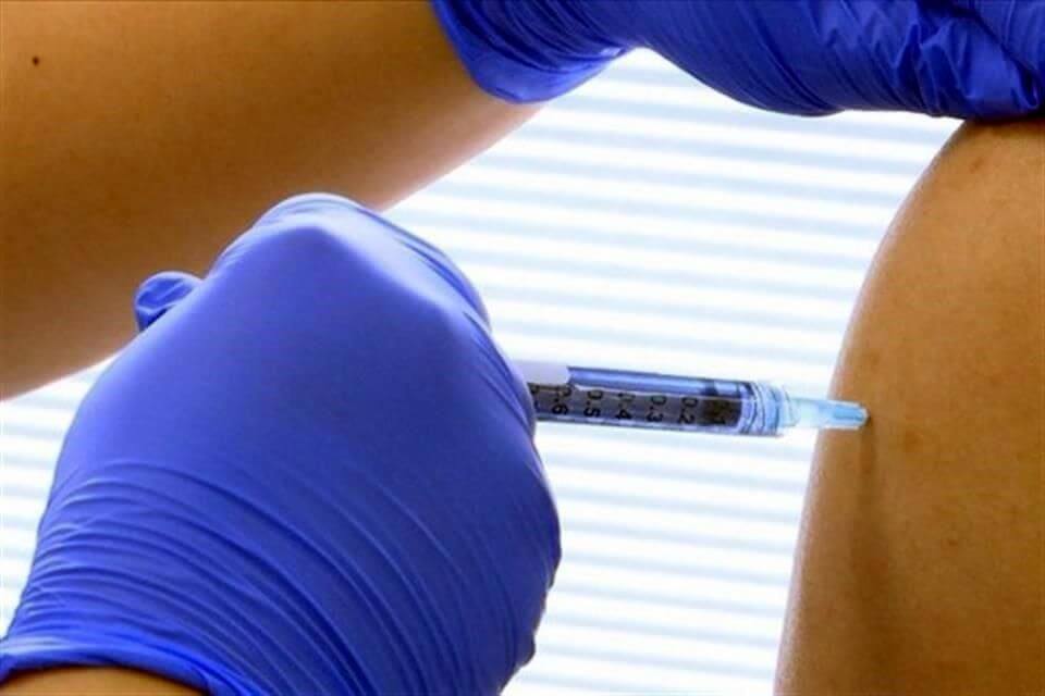 Pacta EU 1.6 mmdd por 100 millones de vacunas