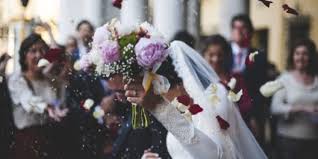 Realizan boda masiva y novio muere de Covid-19; hay 80 invitados contagiados