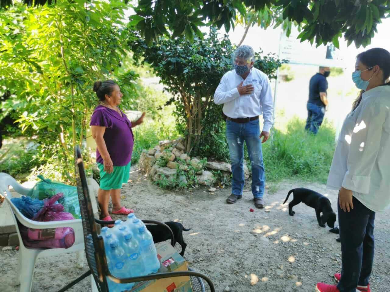 Realiza gira de entrega de apoyos, Gobierno de Victoria