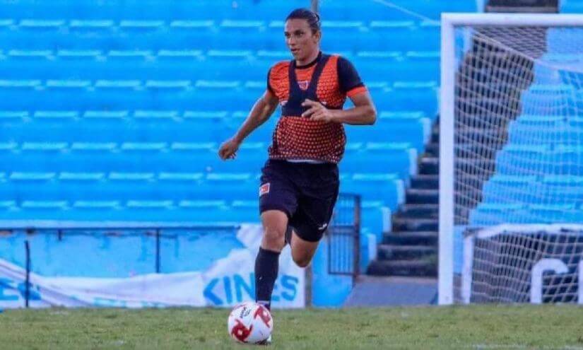 Debuta victorense con Correcaminos