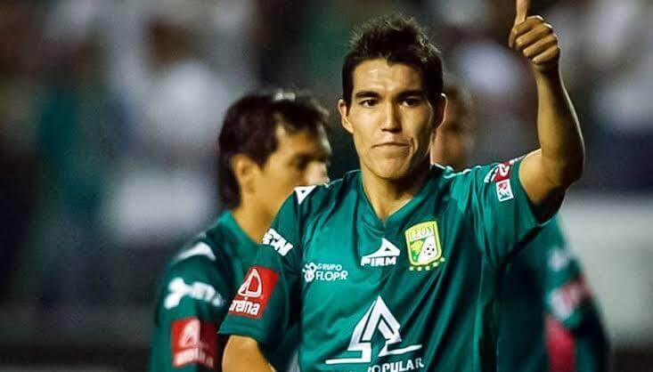 Hibert Ruiz llega a Correcaminos