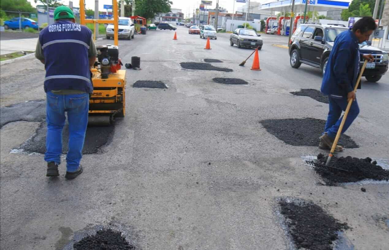 Intensifica Gobierno de Victoria bacheo de vialidades