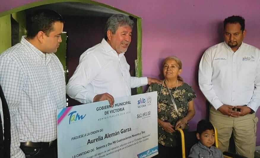 Supervisa Xico González entrega de 50 mil apoyos casa por casa