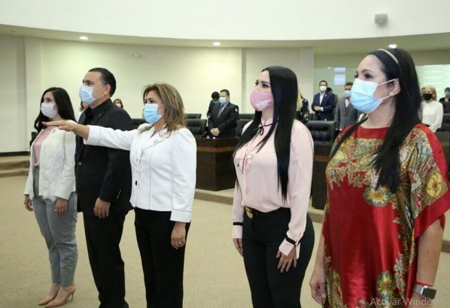 Toman protesta a Diputada suplente Eulalia Judith Martínez de León