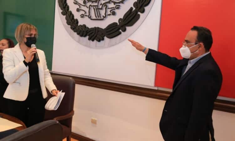 Toman protesta a Director de Tránsito