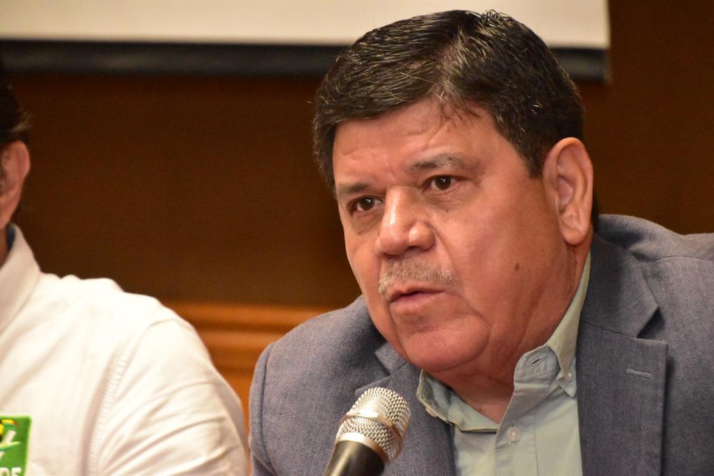 Enrique Meléndez ex líder magisterial, y el priista Raymundo Rangel se suman a MORENA y a Américo