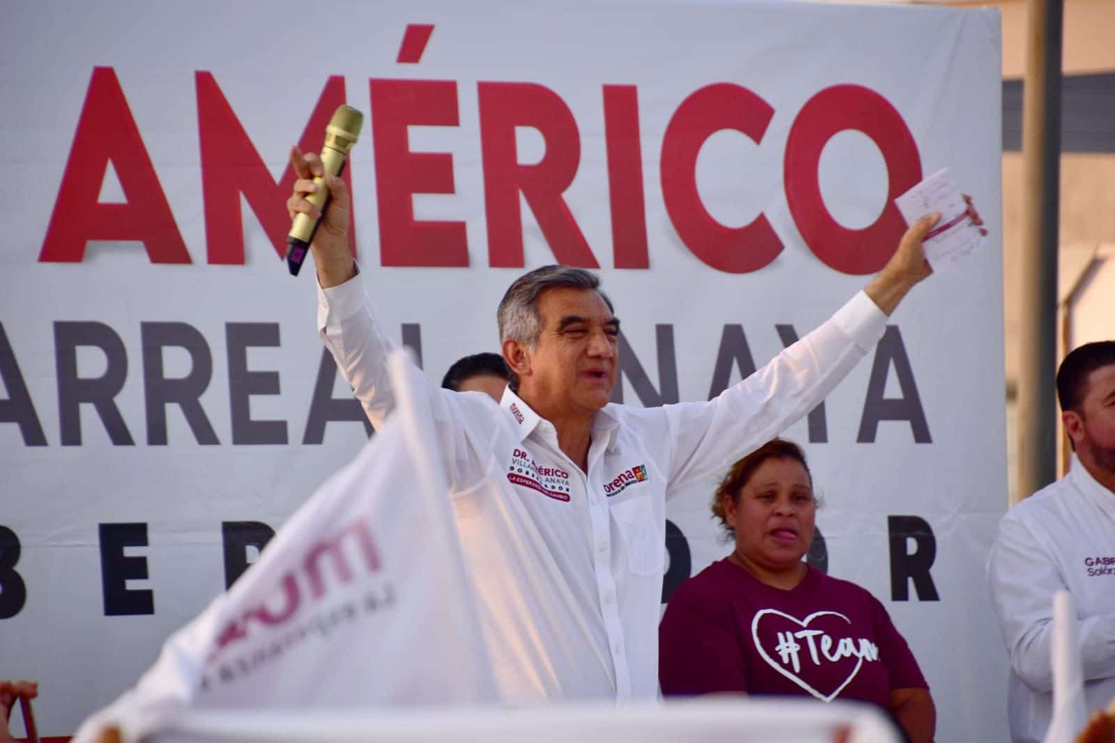 “Es un honor estar con el mejor”, gritan a Américo