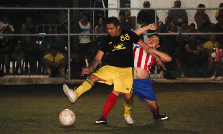 El “Ferrari” de Martínez se enfila al bicampeonato
