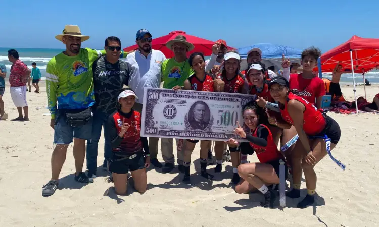 Diablitas destronan a All Blacks en el Tochito Pesca Fest