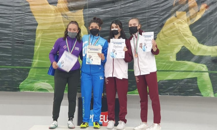 Destacan esgrimistas en Campeonato Nacional