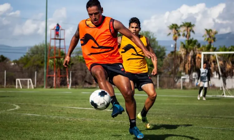 Correcaminos trabaja para enfrentar a Venados