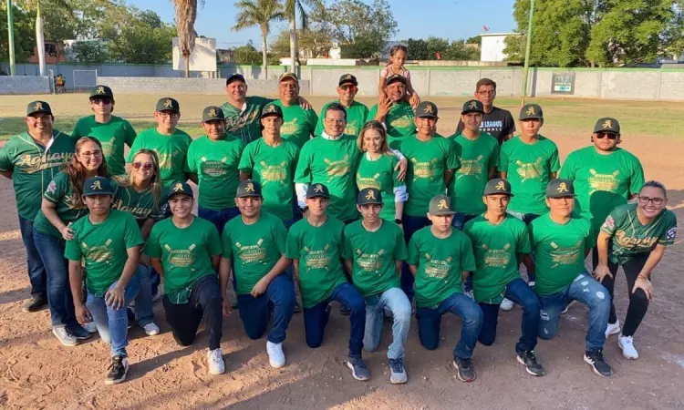 Homenajean a “Niños de Oro” de la Aguayo