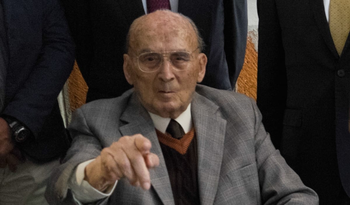 Planea PRI homenaje a ex Presidente Echeverría