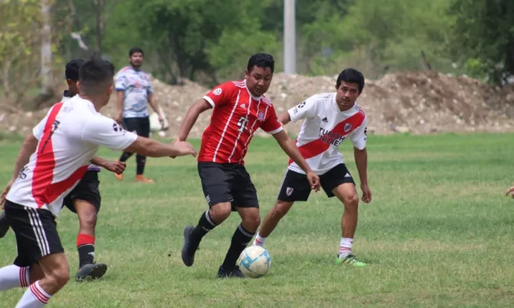 Sin Fu Praderas manda en la Liga 8H