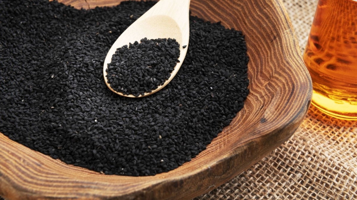 Comino negro: el secreto de belleza de Cleopatra en tu cocina