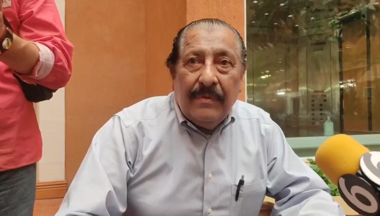 Descarta Arnulfo declinar por otro aspirante