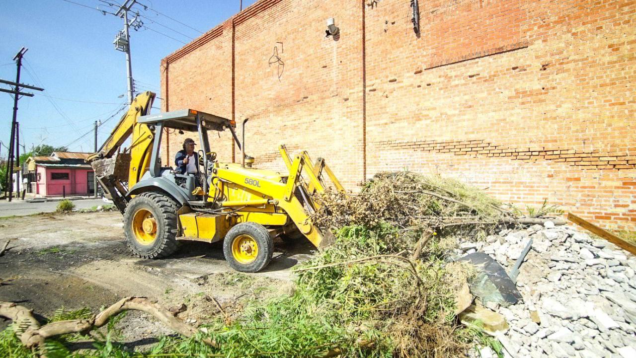 BRINDA GOBIERNO MUNICIPAL OPCIONES PARA LIMPIEZA EN TERRENOS BALDÍOS PARTICULARES