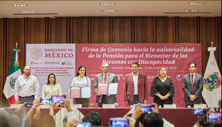 Cumple Américo compromiso; pensión para personas con discapacidad será universal