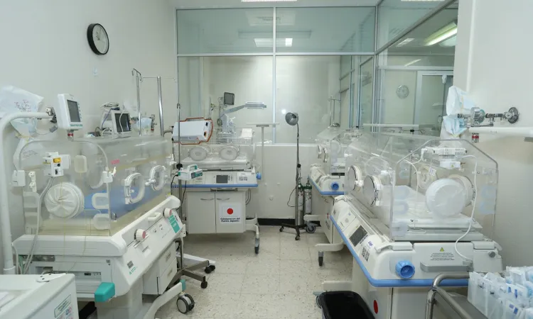Entrega Issste más de 25 mil equipos y mobiliario en unidades médicas durante primera semana de 2023