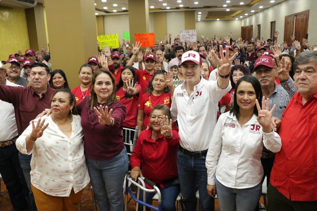 Visita JR la mitad del estado en 9 días