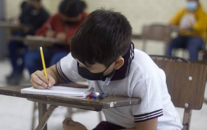 Piden mantener la no reprobación de alumnos en básica