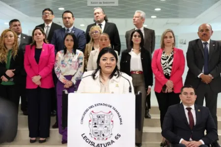 Realiza Congreso exposición fotográfica y documental por el 106 aniversario de la Constitución Mexicana