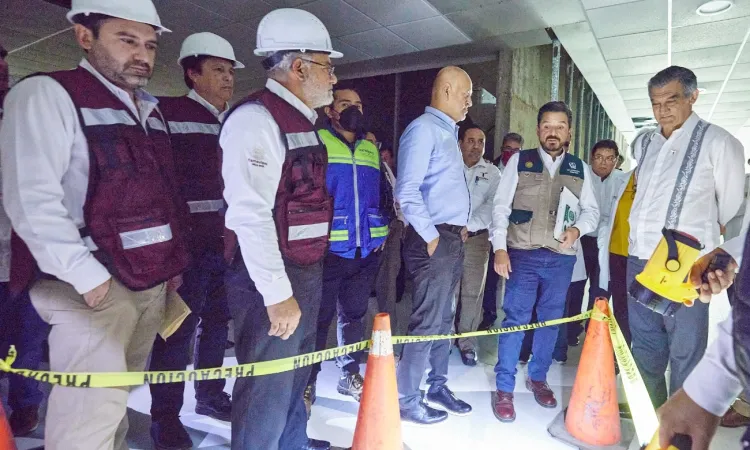 Valora Obras Públicas del Estado fallas de hospitales en el sur