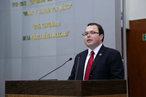 Carlos Morris da gracias a su tío Rodolfo Torre por inducirlo a la política