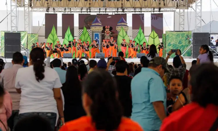 Asisten casi 30 mil victorenses a la fiesta del DIF Tamaulipas DIFzania