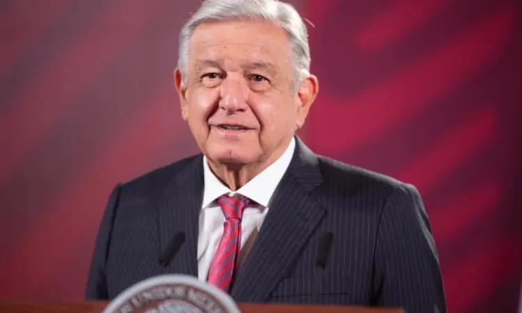 Hoy miércoles o mañana se publicará el Plan B en el Diario Oficial: AMLO