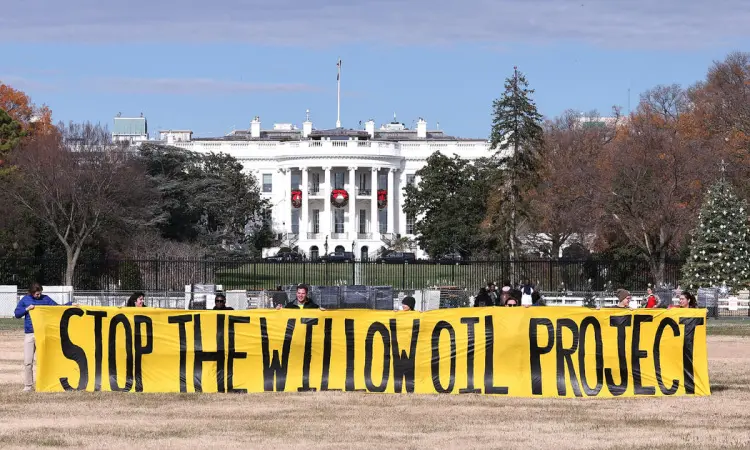 Joe Biden aprueba proyecto petrolero Willow en Alaska, llueven críticas de ambientalistas