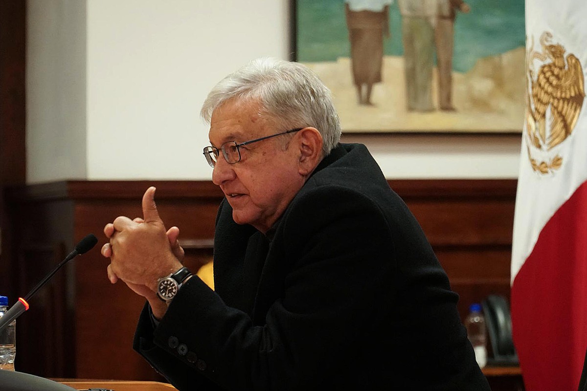 ¿AMLO se desmayó? Da positivo a Covid, informa Adán Augusto