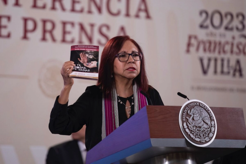 AMLO inaugura la campaña «Si te drogas, te dañas» en escuelas