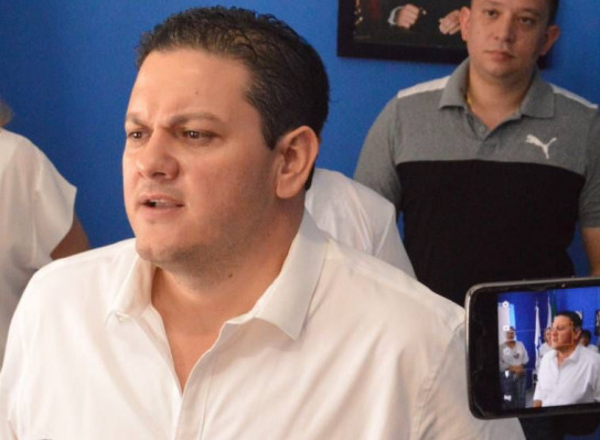Acueducto solo existe en la mente de Gattás: Vanzinni