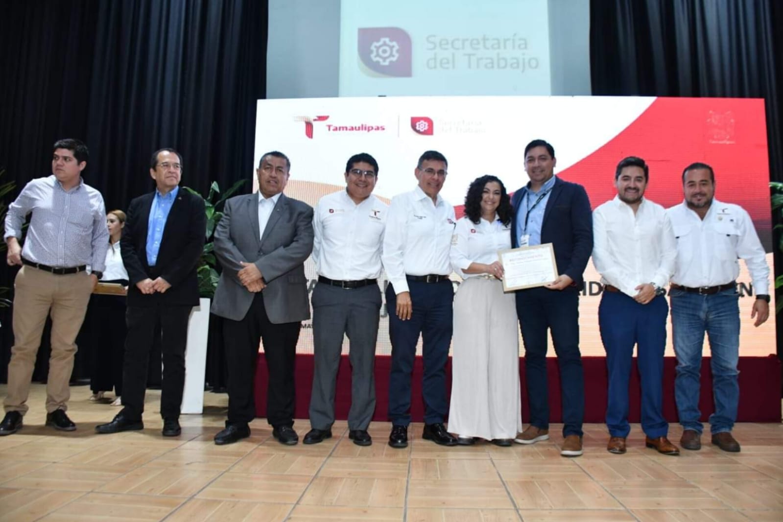 STPS brinda ciclo de conferencias a personal de 81 empresas en Tampico sobre seguridad y salud