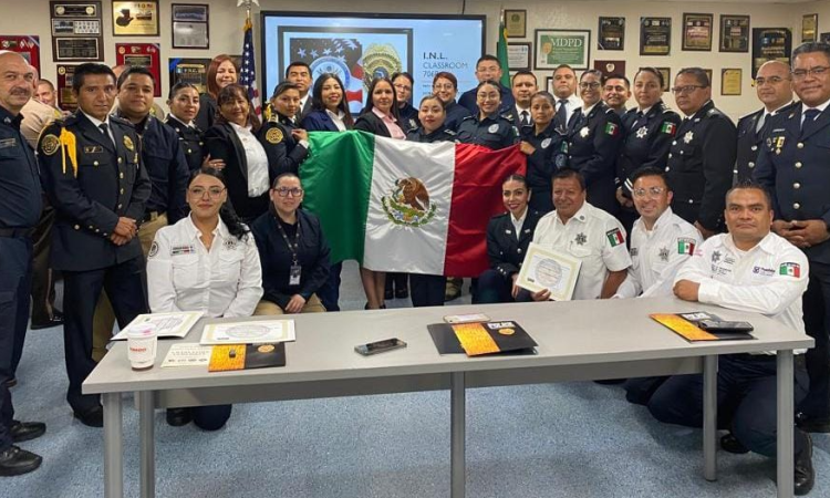 Instructoras de la USJT y Guardia Estatal de Género se capacitan en Miami para atender violencia doméstica
