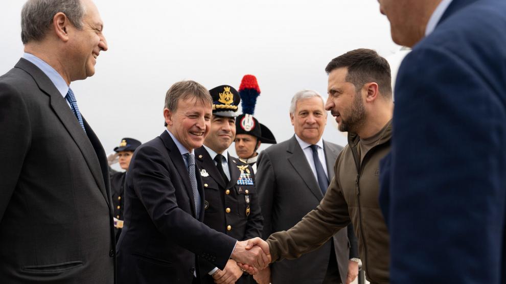 Presidente ucraniano se reunirá con el papa, Mattarella y Meloni en Roma