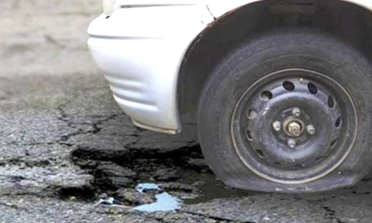Propone Colegio de Abogados facilitar pago de daños por baches