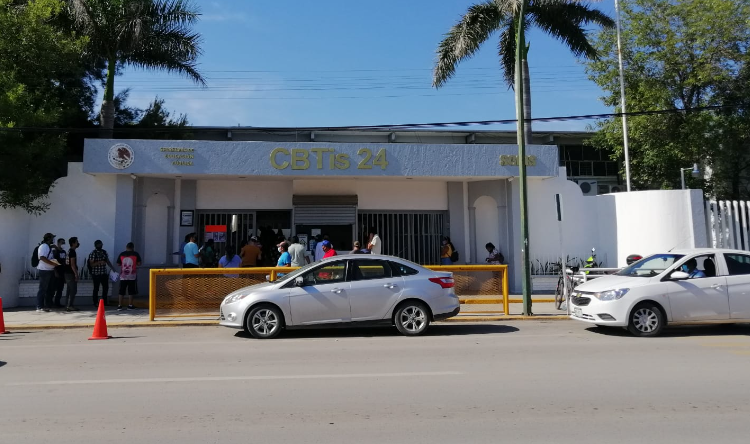 Admite directivo de CBTIS 24 “algunos” casos de Adicción y uso de vapeadores en la institución