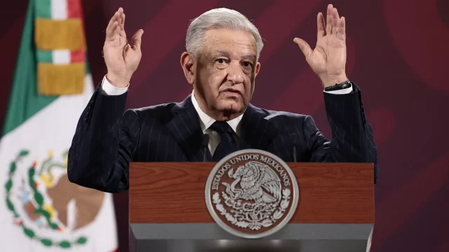 Sin límite presupuestal para garantizar salud en México: López Obrador