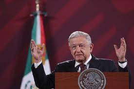 López Obrador niega emergencia en sistema eléctrico pese a alerta por ola de calor
