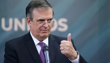Marcelo Ebrard presume tener medio millón de voluntarios para su gira